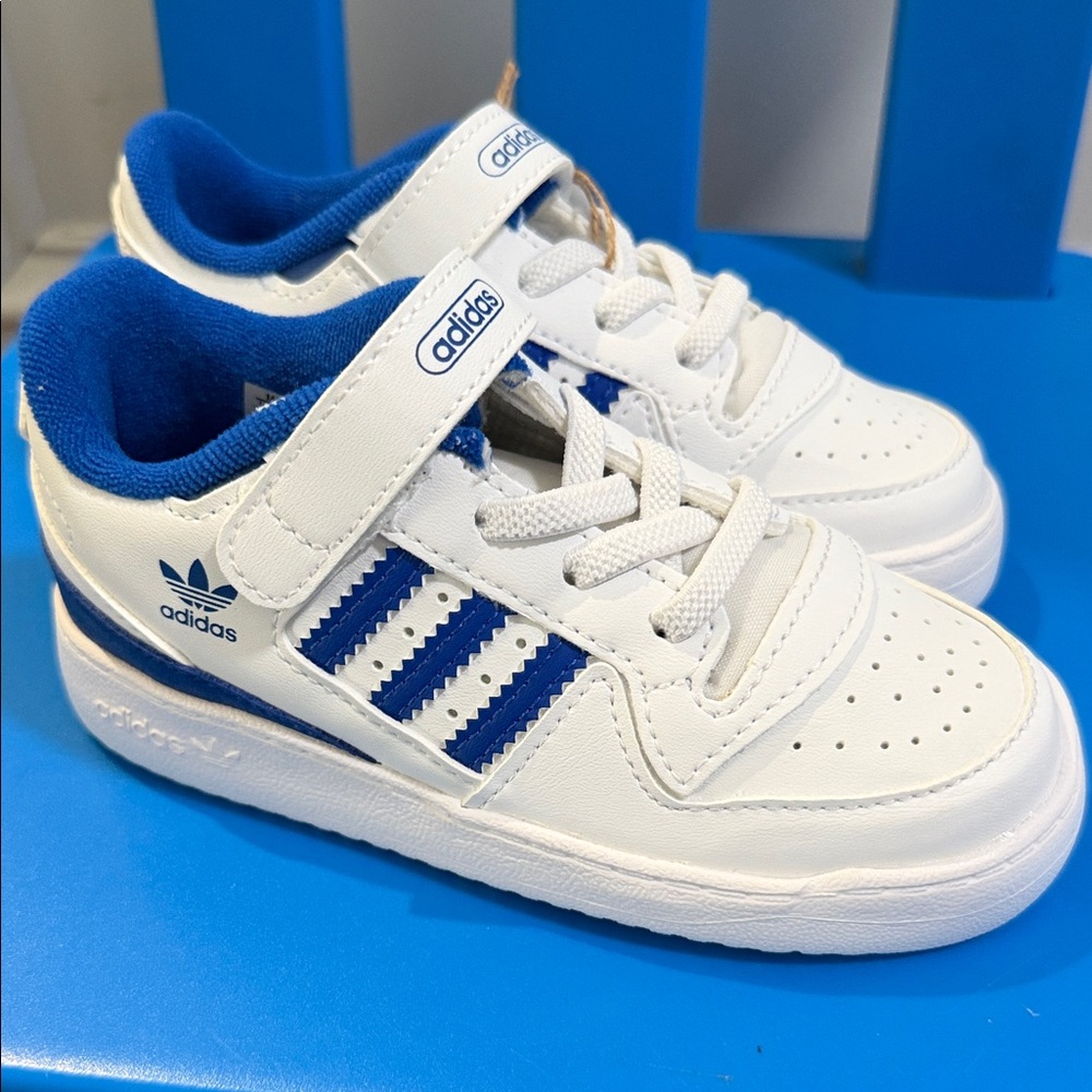 Adidas Kids White and Royal Blue Sneakers Brand New size 9k